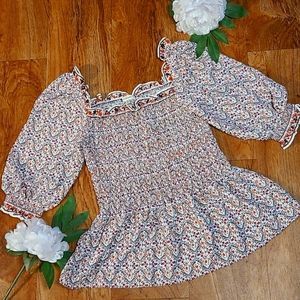 Max Studio floral top in size S.